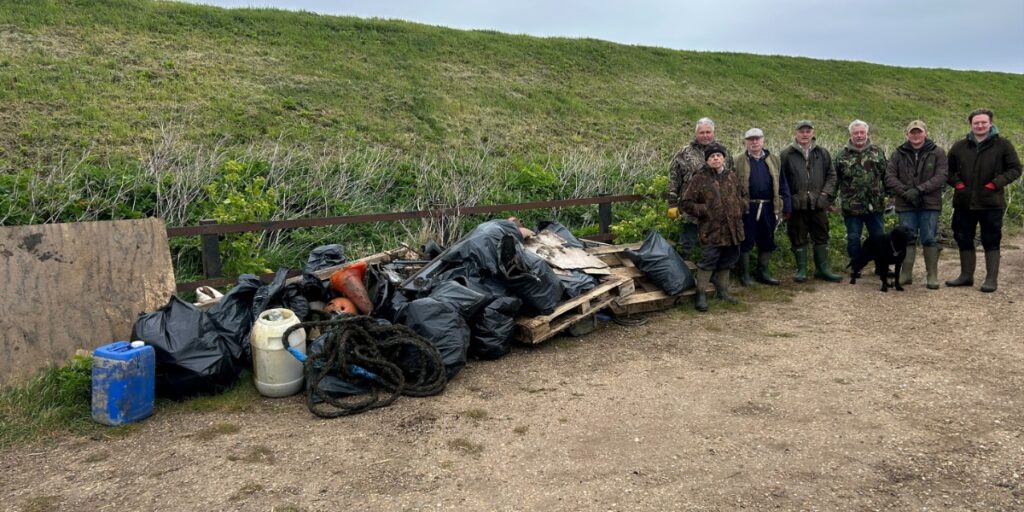 Fenland Wildfowlers litter pick